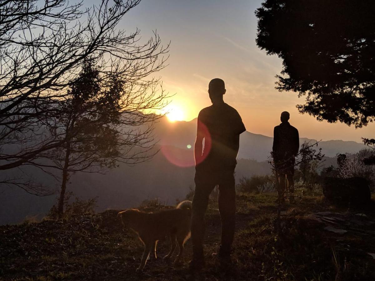 Namastay Himalayas, Kanatal Esterno foto